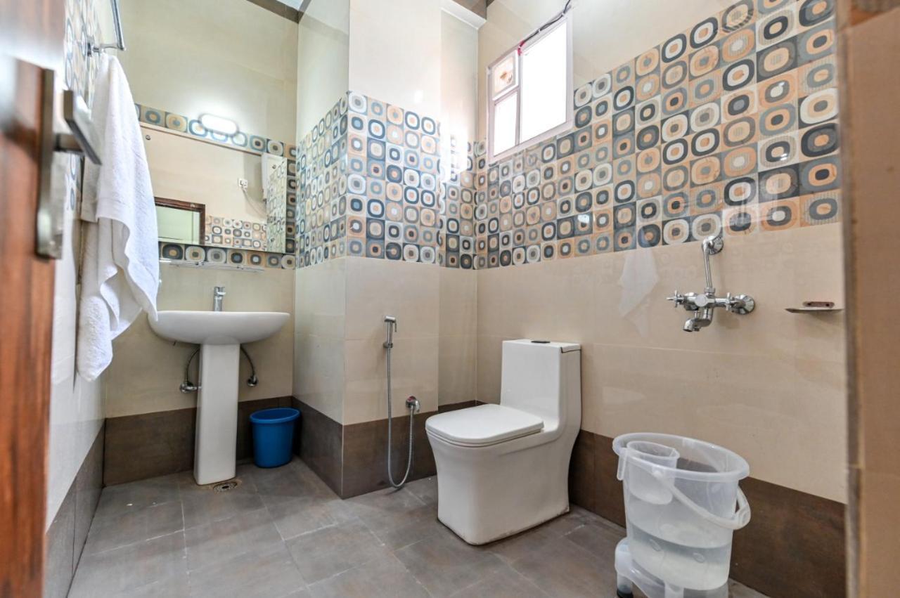 Royal Inn Jammu Bagian luar foto